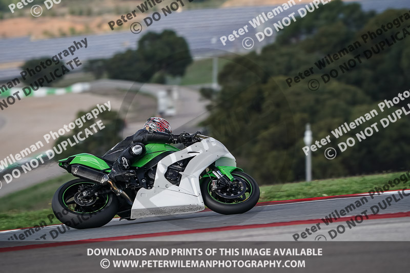 motorbikes;no limits;peter wileman photography;portimao;portugal;trackday digital images